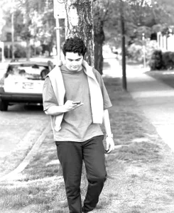 Mert Çamlıbel kimdir