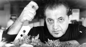 Mehmet Yalçınkaya kimdir